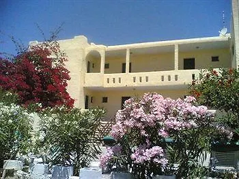 Blue Lagoon Ξενοδοχείο 5*