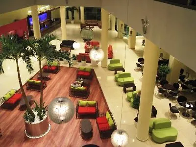 Ξενοδοχείο Blue Lagoon Μαρμάρι