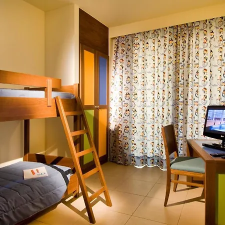 فندق Blue Lagoon 5*