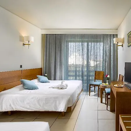 Blue Lagoon Marmári